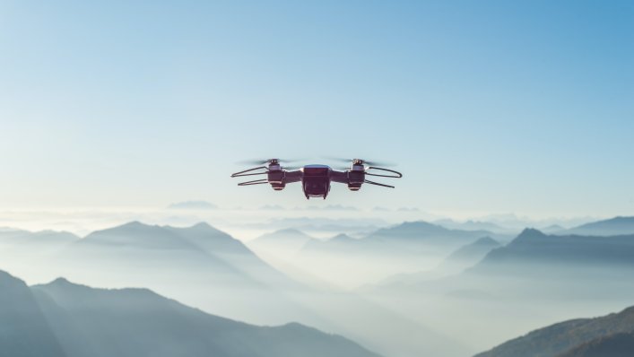Planowane zmiany przepisów dla operatorów dronów