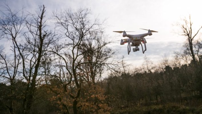 Zmiana przepisów dotyczących dronów