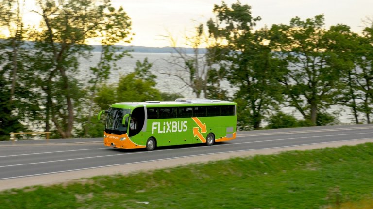 FlixBus rozpoczyna negocjacje z Transdev Gropu