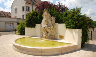 Fontanna La Naissance de Vénus w Beauvais