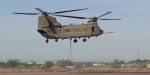 Inauguracyjne loty śmigłowców Boeing AH-64 Apache i Chinook